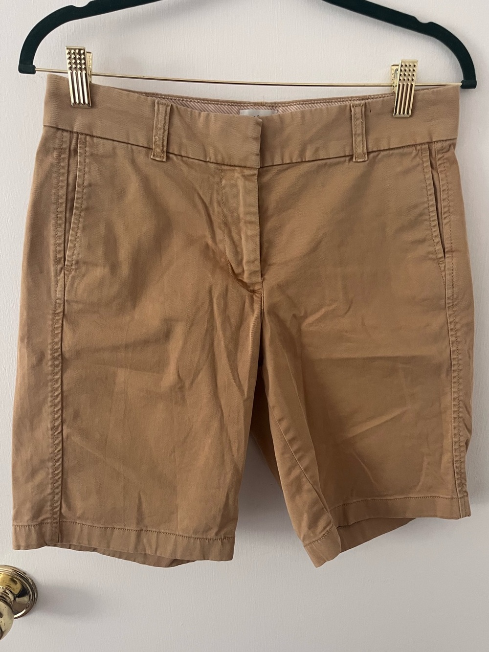 J. Crew Tan 10" Bermuda Stretch Chino Short Size 4 Summer H5826 - Picture 2 of 14
